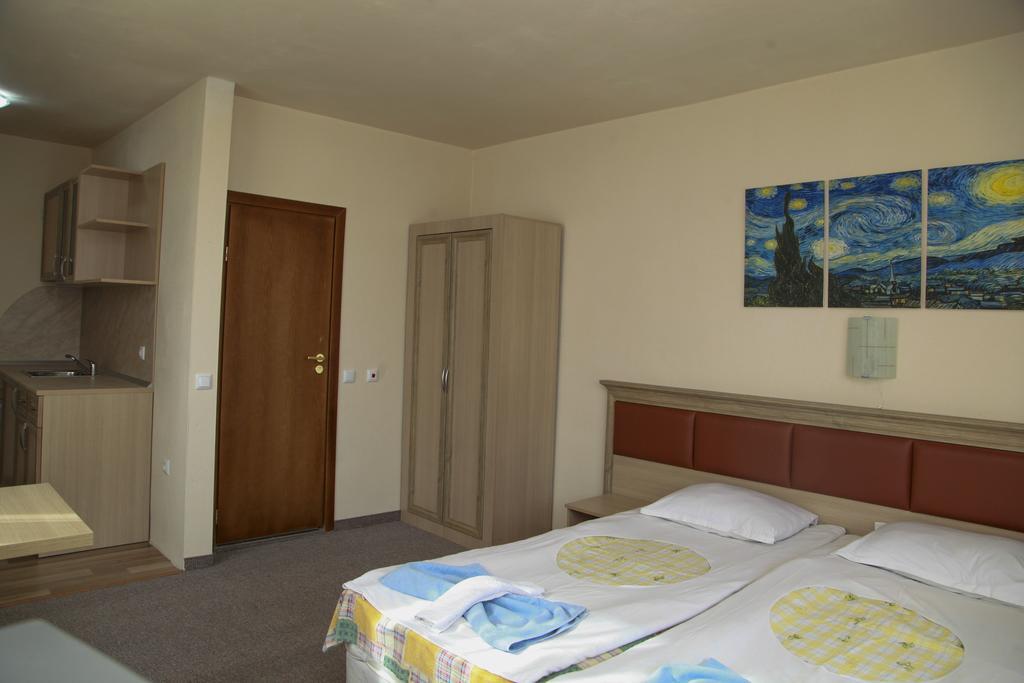 Ravda Bay Guest House 외부 사진